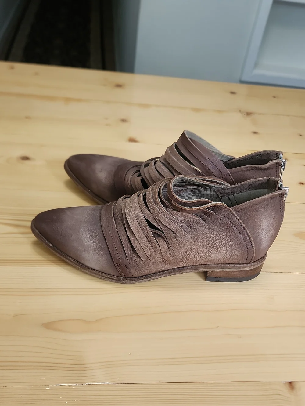 NWOT Free People Lost Valley Ankle Booties Strappy Italian Leather Size 8 / 38 - Picture 6 of 16